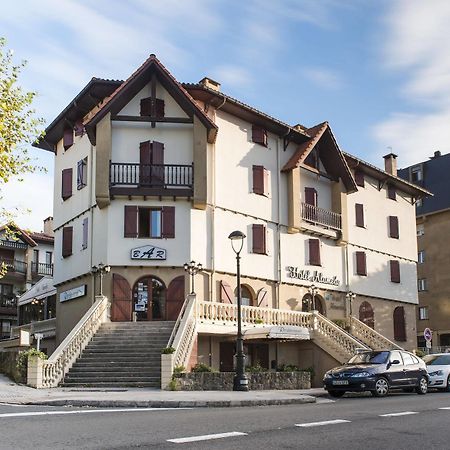 Hotel Alameda Zarautz Buitenkant foto